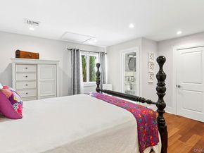 8 Canal Way, Hampton Bays NY 11946