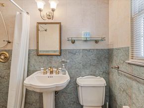 80 Russell Road, Garden City NY 11530