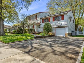 80 Russell Road, Garden City NY 11530
