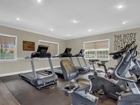 241-70 Oak Park Drive 84B, Little Neck NY 11362