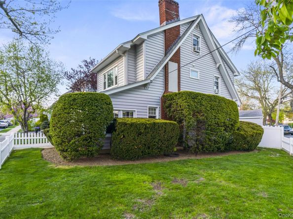 41 Rhodes Street, New Rochelle NY 10801