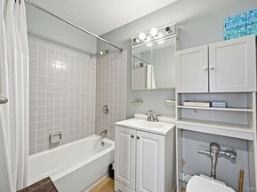1910 Pelham Parkway S 4E, Bronx NY 10461