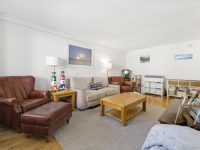 370 W Broadway 5C, Long Beach NY 11561