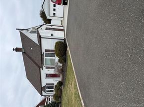 34 Quarry Lane, Levittown NY 11756