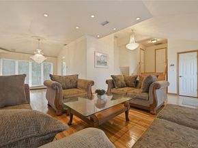 14 Millpond Street, Jericho NY 11753