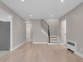 16 1st Street, Glenwood Landing NY 11547