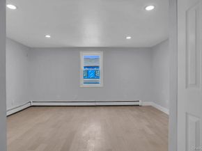 16 1st Street, Glenwood Landing NY 11547