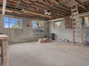 16 1st Street, Glenwood Landing NY 11547