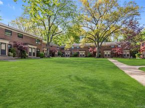21974 75th Avenue 224B2, Oakland Gardens NY 11364