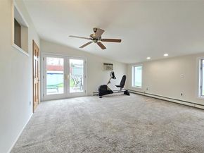 27 Peter Road, Ronkonkoma NY 11779