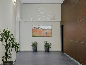 4 Martine 421, White Plains NY 10606