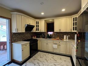 2027 E 35th Street, Brooklyn NY 11234