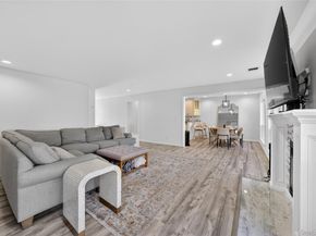 9 Vista Drive N, Manorville NY 11949