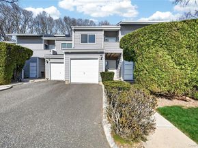 9 Vista Drive N, Manorville NY 11949