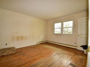 149 Miller Place Road, Miller Place NY 11764