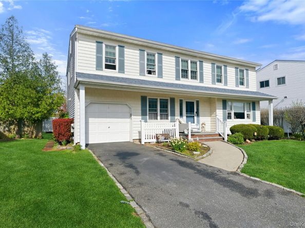 157 Garden Place, West Hempstead NY 11552