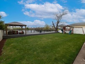 615 Pearl Street, Oceanside NY 11572