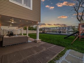 615 Pearl Street, Oceanside NY 11572
