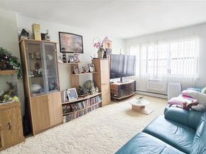120-16 Cove Court 87A, College Point NY 11356