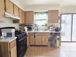 120-16 Cove Court 87A, College Point NY 11356