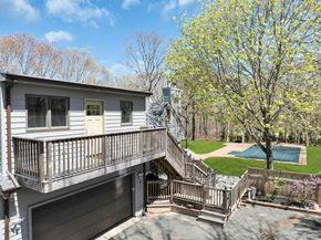 3 Quail Run, Hampton Bays NY 11946