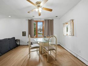 20 Wheat Path Road W, Mount Sinai NY 11766