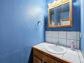 20 Wheat Path Road W, Mount Sinai NY 11766