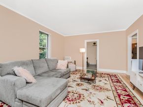 472 Gramatan Avenue O2, Mount Vernon NY 10552