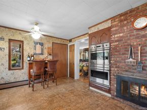 2 Bent Lane, Levittown NY 11756