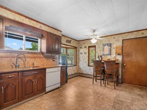2 Bent Lane, Levittown NY 11756