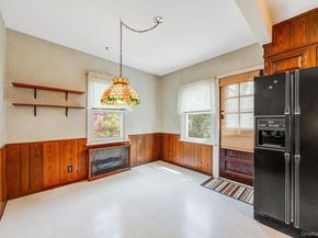 8 Maple Lane, New Hyde Park NY 11040