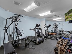 47 Northgate Circle, Melville NY 11747