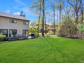 47 Northgate Circle, Melville NY 11747