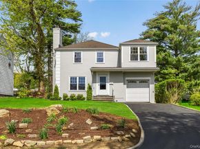 21 Keogh Lane, New Rochelle NY 10805