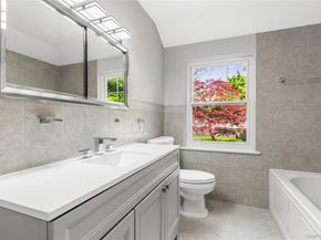 21 Keogh Lane, New Rochelle NY 10805