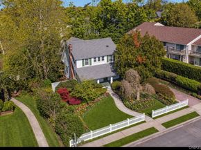 2348 Pershing Boulevard, Baldwin NY 11510