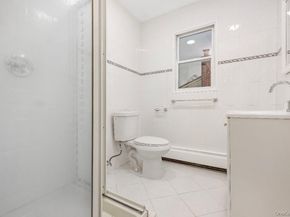54 5th Street, Ronkonkoma NY 11779