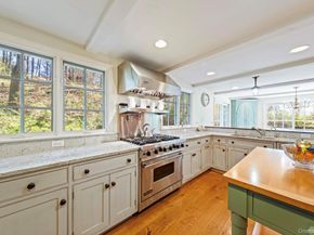 12 Harris Road, Katonah NY 10536