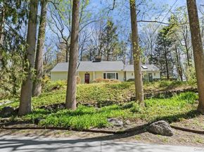12 Harris Road, Katonah NY 10536