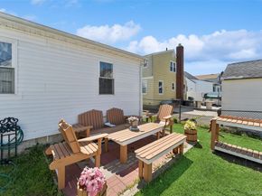 646 Benris Avenue, Franklin Square NY 11010