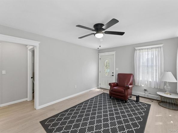 646 Benris Avenue, Franklin Square NY 11010