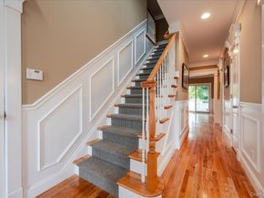 6 Villa Promenade, Bay Shore NY 11706