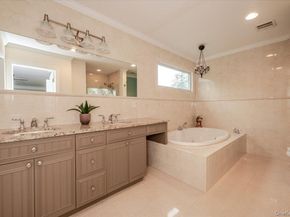 6 Villa Promenade, Bay Shore NY 11706