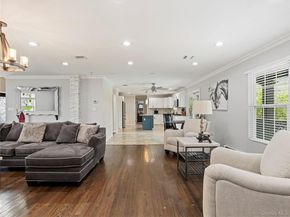 250 N 5th Street, Lindenhurst NY 11757