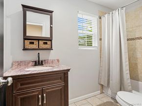 250 N 5th Street, Lindenhurst NY 11757