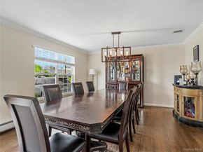 250 N 5th Street, Lindenhurst NY 11757