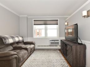 370 W Broadway 4Y, Long Beach NY 11561