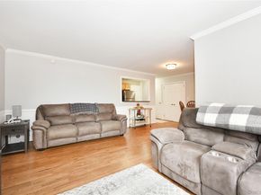 370 W Broadway 4Y, Long Beach NY 11561