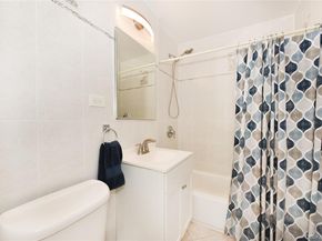 370 W Broadway 4Y, Long Beach NY 11561