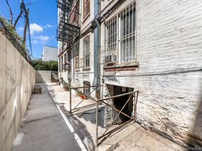 848 43rd Street 22, Brooklyn NY 11232